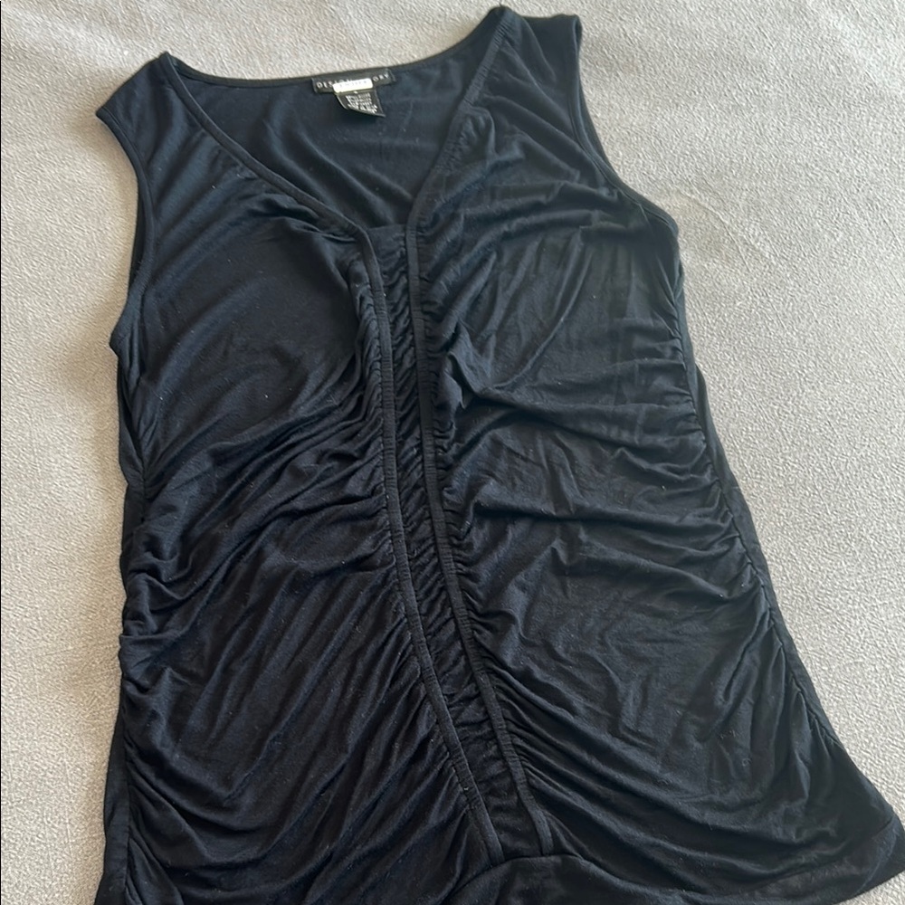 Black Sleeveless Top